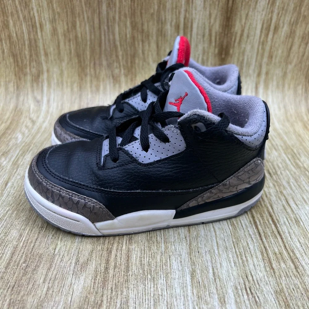 Nike Air Jordan 3 Retro Kid's Size 10C Black Cement Grey Shoes DM0968-010